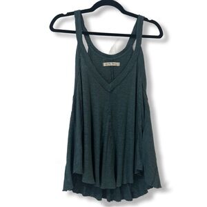 Free People Ribbed Flowy Tank - loose fit ONE SIZE - Green